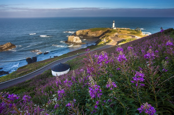 Newport Yaquina Bay Copyright © Telly - Fotolia.com