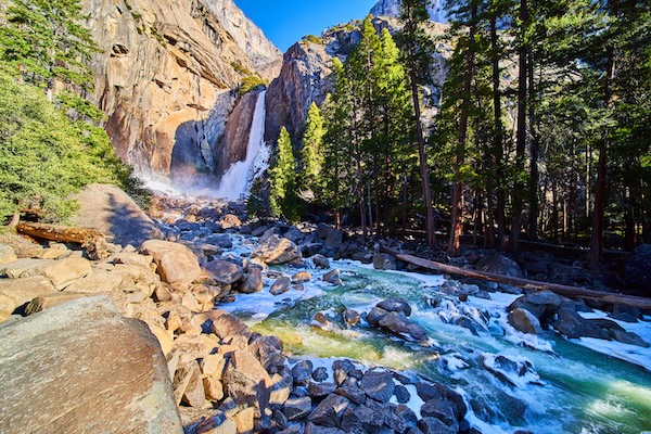 Yosemite Nationalpark by Brad Pict - Fotolia.com